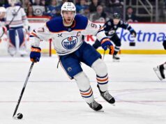 Connor McDavid, dos Oilers, ‘acelera’ o jogo antes das Olimpíadas