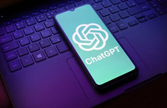 OpenAI diz que desativou sugestões de aplicativos que parecem anúncios