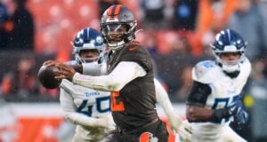 O primeiro jogo de passes de 300 jardas de Shedeur Sanders não foi suficiente na derrota dos Browns