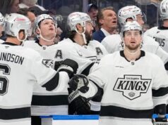 Kempe marca duas vezes no segundo período na vitória dos Kings sobre Lightning