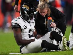 Fonte AP: Jaguars CB Jourdan Lewis fará uma cirurgia no pé no last da temporada