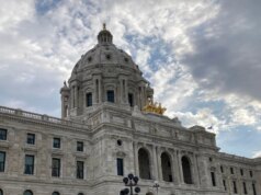 "Turistas fraudulentos" foi para Minnesota para ganhar dinheiro com programas estaduais, dizem os promotores