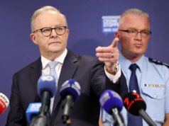 Austrália promete fortalecer leis contra discurso de ódio e controle de armas após ataque em Bondi Seaside