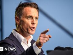 Movimento australiano para acelerar novas leis sobre armas e protestos após tiroteio em Bondi atrai críticas