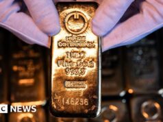 Ouro e prata atingem recordes enquanto investidores buscam segurança