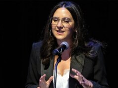 Repórter do ’60 Minutes’ ataca Bari Weiss depois que segmento sobre a prisão de El Salvador foi arrancado no último minuto