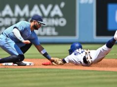 Relatório: Bo Bichette está aberto para passar para a segunda base