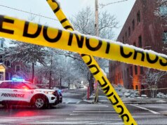 Estudante da Brown College descreve um bloqueio angustiante de horas após tiroteio mortal no campus