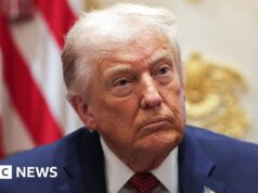 Trump ordena bloqueio de petroleiros sancionados dentro e fora da Venezuela