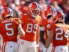 Fãs de futebol universitário zombam de Clemson por causa do acidente de punt falso