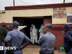 Onze presos por tiroteio em massa em taverna na África do Sul