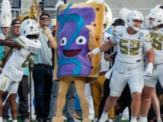 Pastelaria Pop-Tarts em comemoração e 4 outros momentos selvagens do jogo de boliche