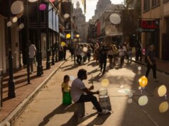 Guarda Nacional se deslocando para Nova Orleans enquanto a cidade marca 1 ano desde o ataque terrorista