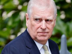 A polícia não encontra evidências de que o ex-príncipe pediu ao guarda para investigar Giuffre