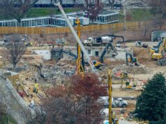 Raskin apresentará projeto de lei para exigir revisão dos planos de renovação da Casa Branca