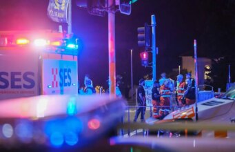 Celebração do Hanukkah na Austrália, alvo de ataque terrorista anti-semita. O que saber.