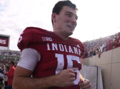 Fernando Mendoza, de Indiana, vence o Troféu Heisman de 2025