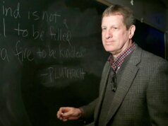 Pastime Foyer distribui 500.000 cópias gratuitas de livro que defende a história bíblica do Natal