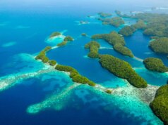 Pequena nação do Pacífico receberá até 75 deportados enquanto a administração Trump acelera remoções em massa