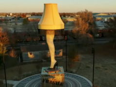 A ideia peculiar da cidade de Oklahoma de atrair visitantes se torna uma atração o ano todo