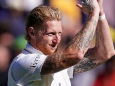 A Inglaterra enfrenta o caos para dar aos fãs a alegria do Natal