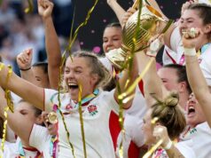 Wiegman é uma dama honorária, pois Lionesses e Purple Roses receberam honras