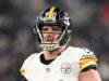 Watt, estrela do Steelers, passa por cirurgia no pulmão colapsado