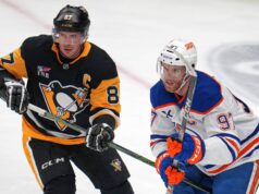 Draisaitl, dos Oilers, marca 1.000º ponto com 4 assistências na vitória sobre os Penguins