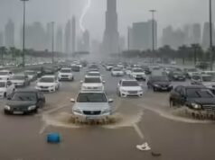 Emirados Árabes Unidos em alerta máximo enquanto chuvas fortes, ventos fortes e interrupções nas viagens continuam