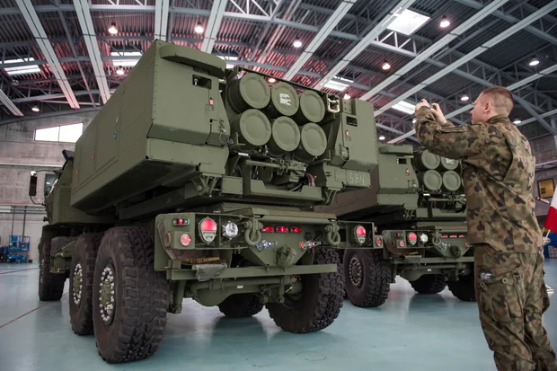 us-himars-atacms-1255143534.jpg