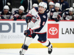 Zach Werenski, do Blue Jackets, lesionado contra Geese