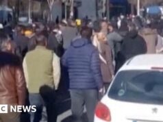 Trump alerta autoridades iranianas contra assassinato de manifestantes