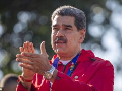 Keir Starmer se distancia dos ataques aéreos na Venezuela e quer falar com Trump enquanto Maduro é ‘capturado’ e indiciado por acusações de drogas e armas