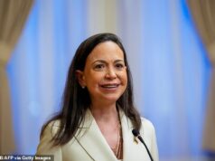 Mulher ganhadora do Prêmio Nobel da Paz que se tornará a nova presidente da Venezuela depois que Maduro foi capturado por Trump