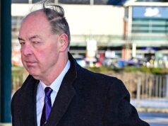 ‘Falso almirante’ multado em £ 500 após admitir usar ilegalmente uniforme militar no evento Remembrance Sunday com o peito cheio de medalhas ‘suspeitas’