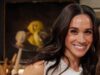 A montanha de tatuagens de Meghan! Os detetives afirmam ter descoberto o verdadeiro inventário de As Ever – com mais de 200.000 potes de geléia à venda