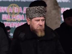 O implacável amigo senhor da guerra checheno de Putin, Kadyrov, ‘está em coma e membros da família estão afluindo para o seu lado’