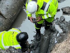 5.000 residentes são instruídos a evacuar suas casas e a escola é fechada depois que duas bombas não detonadas da Segunda Guerra Mundial são descobertas em Devon