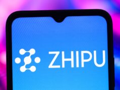 O primeiro dos ‘tigres de IA’ da China torna-se público enquanto Zhipu sobe na estreia em Hong Kong