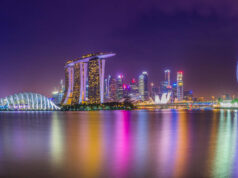 Economia de Cingapura salta 5,7% no quarto trimestre, superando expectativas de forte manufatura