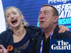 Amber Glenn atinge o eixo triplo para derrotar Alysa Liu pela terceira coroa consecutiva na patinação artística nos EUA