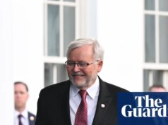 Kevin Rudd deixará o cargo de embaixador nos EUA um ano antes
