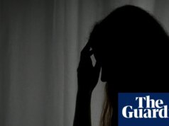 Um em cada quatro adolescentes do Reino Unido sob cuidados tentou acabar com suas vidas, diz estudo