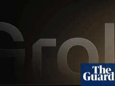 Grok AI de Elon Musk gera imagens de ‘menores com roupas mínimas’