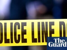 Duas pessoas baleadas por agentes federais dos EUA em Portland, diz a polícia