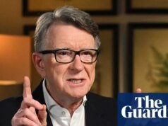 Peter Mandelson pede desculpas pela associação de Epstein na reviravolta repentina