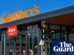 Sainsbury’s culpa ‘ventos contrários significativos’ pela queda nas vendas de Argos no Natal