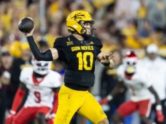 Relatório: QB de transferência principal Sam Leavitt visitando LSU