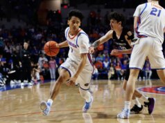 Nº 22 da Flórida em arco ascendente entrando no jogo da SEC contra Missouri