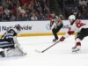 Devils supera Blue Jackets com 3 gols no terceiro período